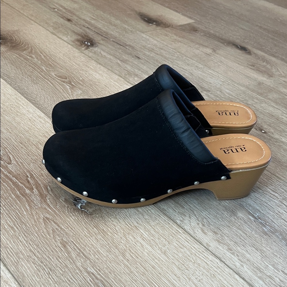 a.n.a. - Glenna Black Nubuck and Tan Studded Mules, Size 11, Like new!